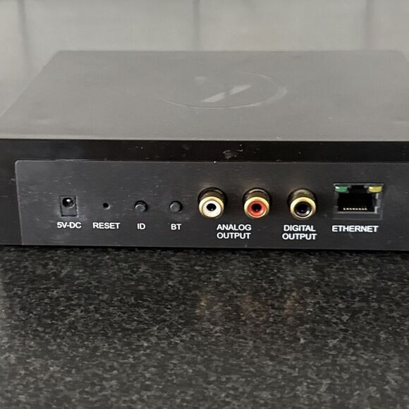 Control4 C4-WMB-B Music Bridge – Tested & Working – Power Supply Not included - Picture 5 of 5